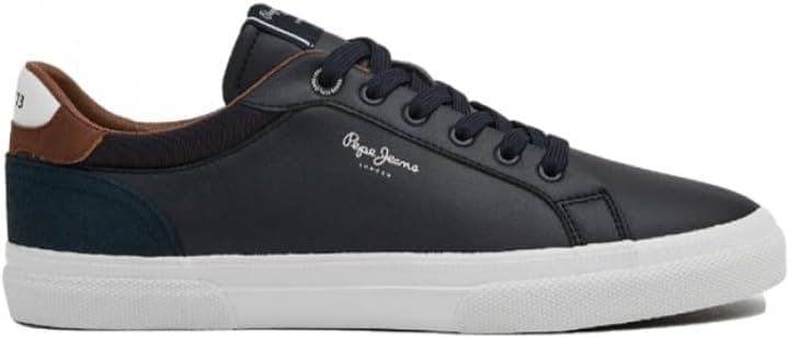 נעליים של חברת Pepe Jeans